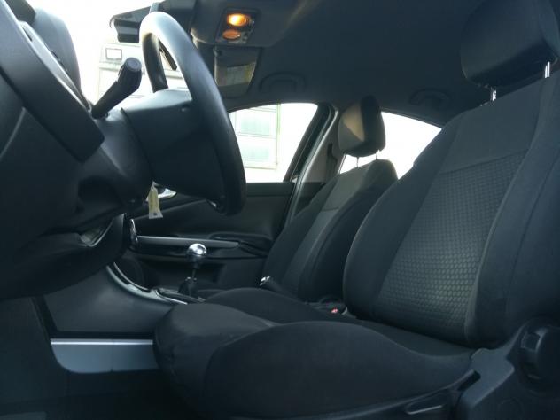 ALFA ROMEO - Giulietta - 1.6 JTD 105 CV - NEOPATENTATI - FINANZIABILE - Foto 10