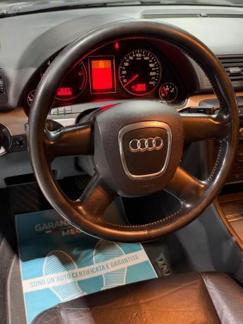 Audi A4 Cambio Automatico+Interni in Pelle - Foto 8