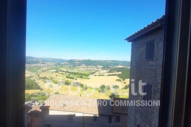 Palazzo / Stabile di 292 m² con più di 5 locali in vendita a Fabro - Foto 15