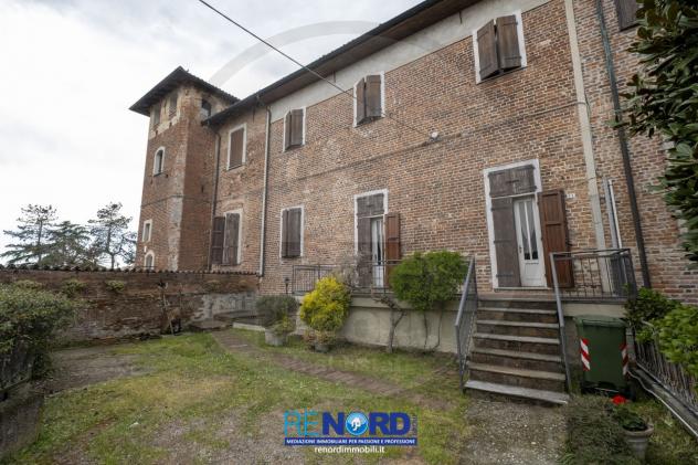 RIF. VIL7072 - INVERNO E MONTELEONE - Porzione di castello: abitazione di 5 locali e doppi servizi, cantina/taverna e giardino privato. - Foto 7