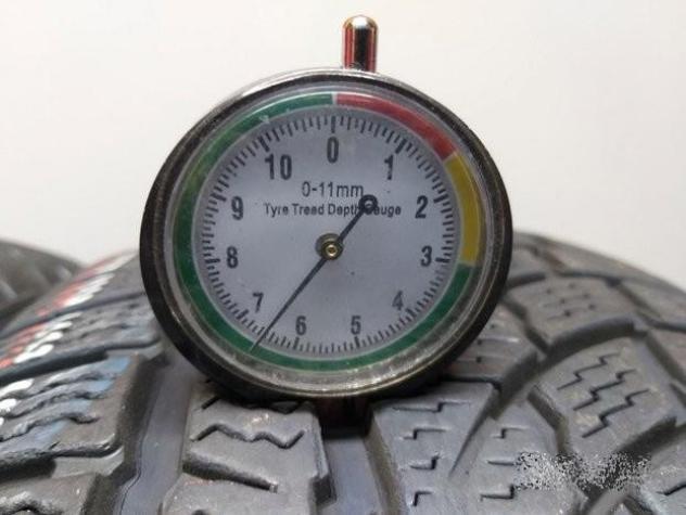 2 gomme 205 55 17 nokian a8082 - Foto 3