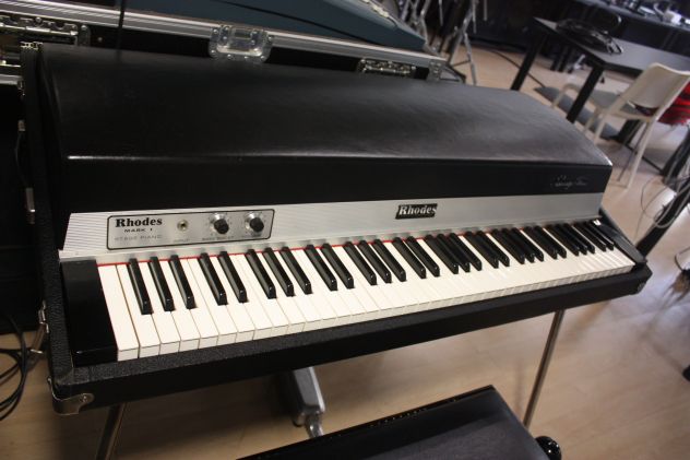 Fender Rhodes Mark I Stage Seventy-Three (73 tasti) - Foto 4