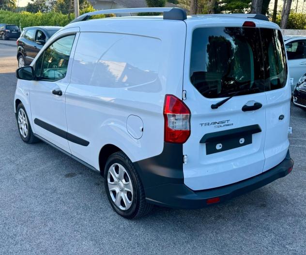 Ford Transit Courier 1.0 EcoBoost 100CV Van Trend - Foto 7