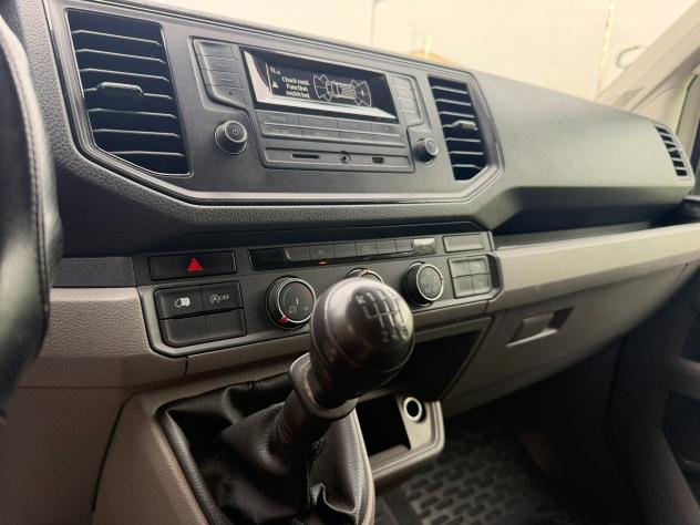 Volkswagen Crafter 30 2.0 TDI PM-TM Furgone - Foto 6