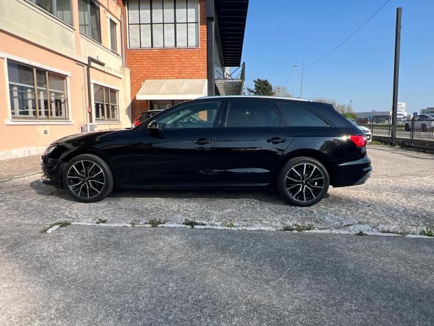 Audi A4 Avant 30 TDI/136 CV S tronic Business Advanced - Foto 4