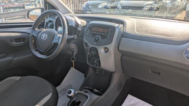TOYOTA Aygo Connect X-COOL 1.0cc 72cv M-MT rif. 24097751 - Foto 10
