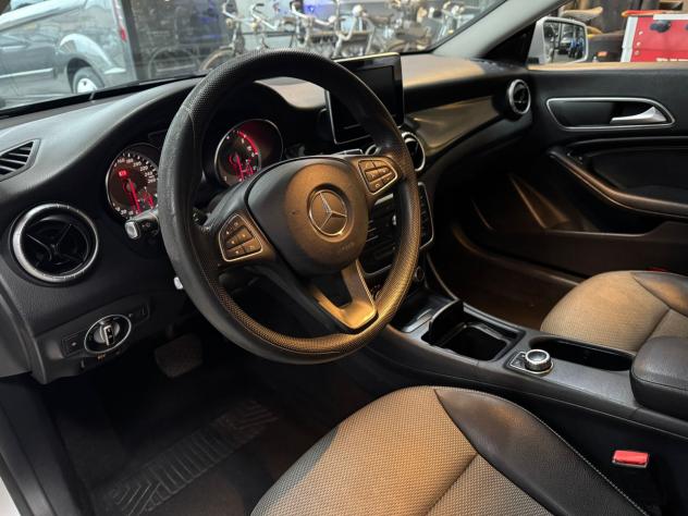 Mercedes-benz CLA 180 d S.W. Automatic Executive - Foto 6