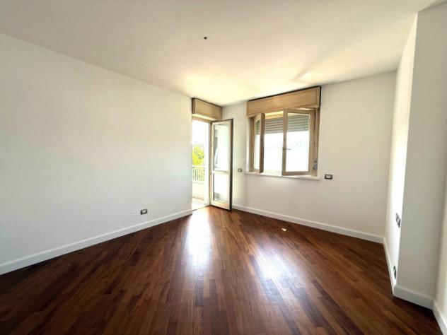 Appartamento di 141 m² con 4 locali e box auto in vendita a Bergamo - Foto 12