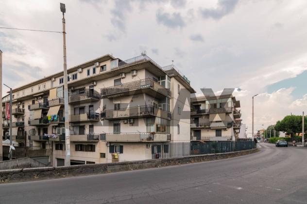 Appartamento in vendita a Camporotondo Etneo