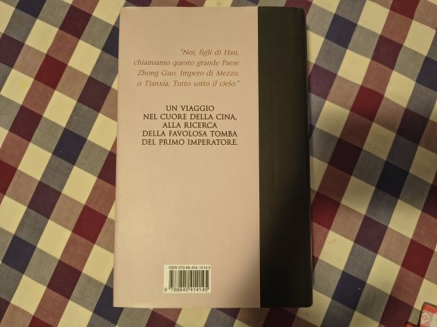 Questo annuncio ha 4 immagini 4 Libro Tutto sotto il cielo di Matilde Asensi - Foto 3