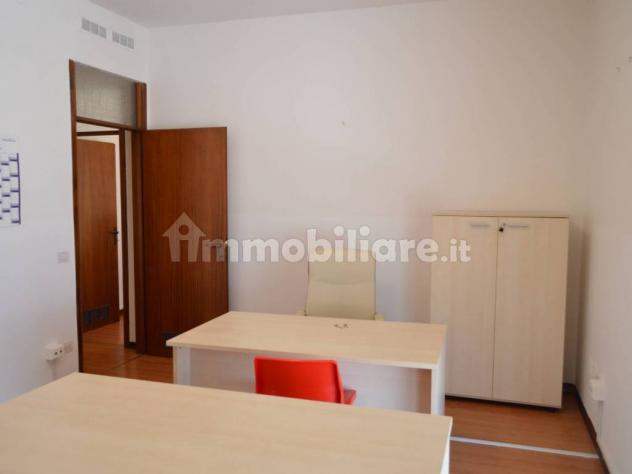 Verona vendesi ufficio 4 vani 100 Mq - Foto 2