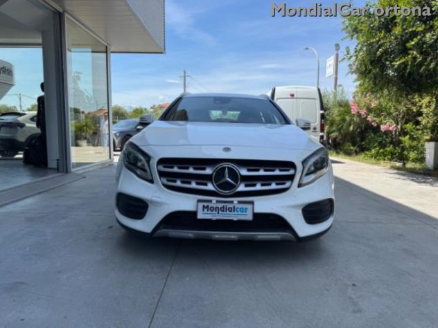 MERCEDES-BENZ GLA 200 d Automatic Premium rif. 23804128 - Foto 2