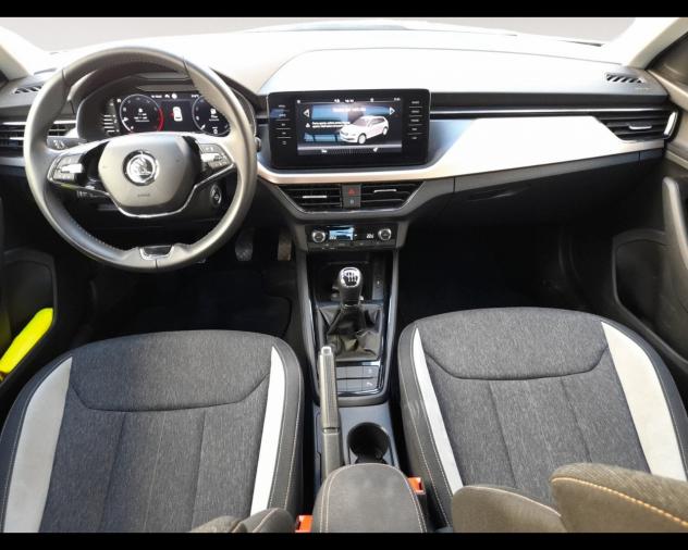 Škoda Kamiq 1.0 TSI 110 CV Style - Foto 10
