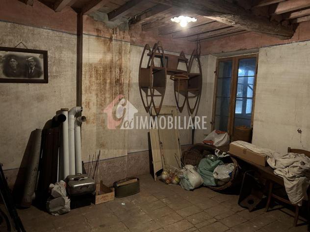 CASA SEMINDIPENDENTE CON AMPIO RUSTICO E GIARIDNO INTERNO - Foto 18