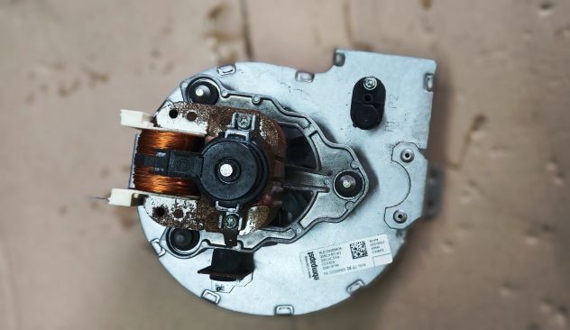 VAILLANT VMW 275-4-7-H R2 RICAMBI - Foto 7