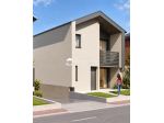 CASA INDIPENDENTE di 5 vani e di 205 mq (MONTEBELLUNA) rif. PCS42F