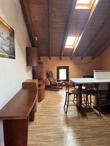 Trilocale in affitto a Turate