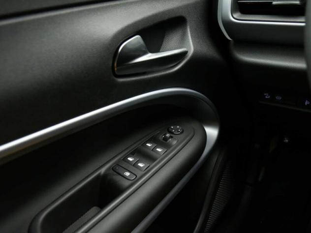 JEEP Avenger Avenger 1.2 Turbo 145 CV e-Hybrid 4xe The North Face - Foto 10