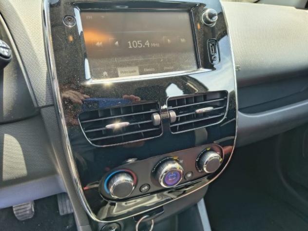 RENAULT Clio 1.2 75CV 5 porte Costume National rif. 23838386 - Foto 9