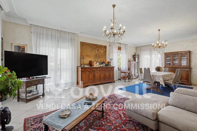 Appartamento di 200 m² con più di 5 locali in vendita a Torino