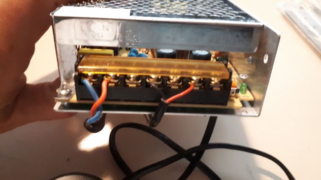 ALIMENTATORE TRASFORMATORE per STRISCE LED 12V 10A - Foto 4