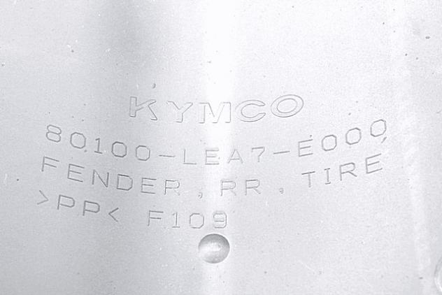 PARAFANGO POSTERIORE KYMCO DOWNTOWN 300i 2009 - 2016 80100-LEA7-E00 REAR FENDER - Foto 4