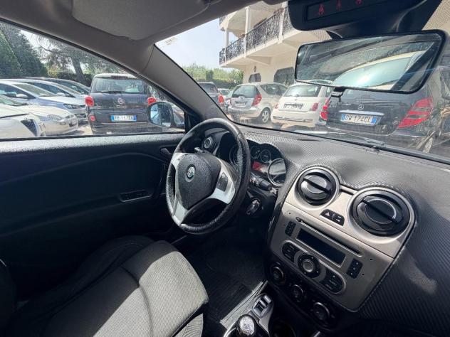 ALFA ROMEO MiTo 1.4 78CV Distinctive Premium Pack - Foto 7