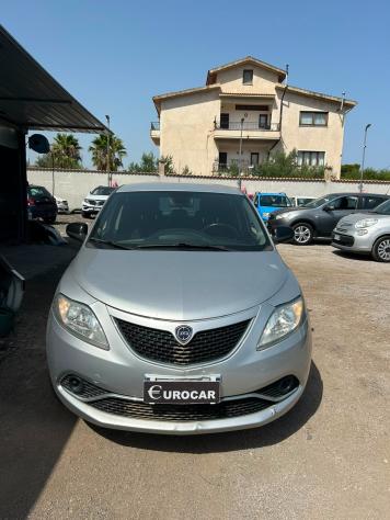 Lancia Ypsilon 1.3 MJT 16V 95 CV 5 porte S&S Gold P.S. VISTA E PIACIUTA - Foto 2