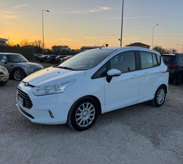 Ford B-Max 1.4 90 CV GPL Business Titanium