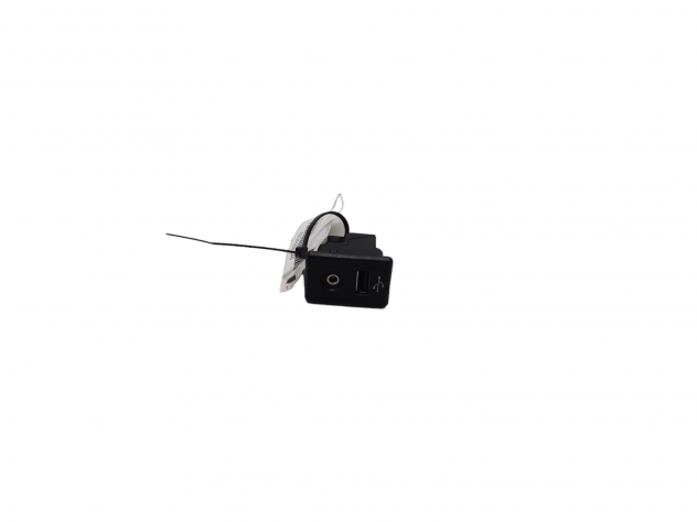 PORTA USB NISSAN Micra 7° Serie HR12DE (1016)