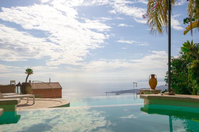 casa indipendente in vendita a Taormina in zona Mazzarò