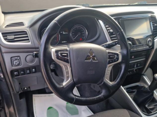 MITSUBISHI L200 2.3 D Club Cab 4x4 Easy Select Invite Connect rif. 24130885 - Foto 10