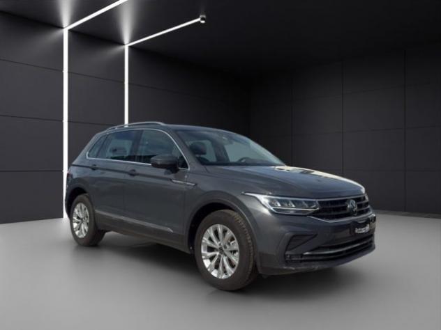 VOLKSWAGEN Tiguan 2.0 TDI 150 CV SCR DSG Life rif. 23695662 - Foto 7