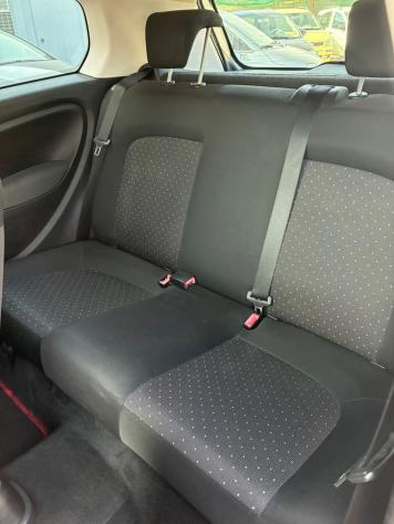 Fiat Grande Punto 1.3 MJT 75 CV 3 porte Fun - Foto 7