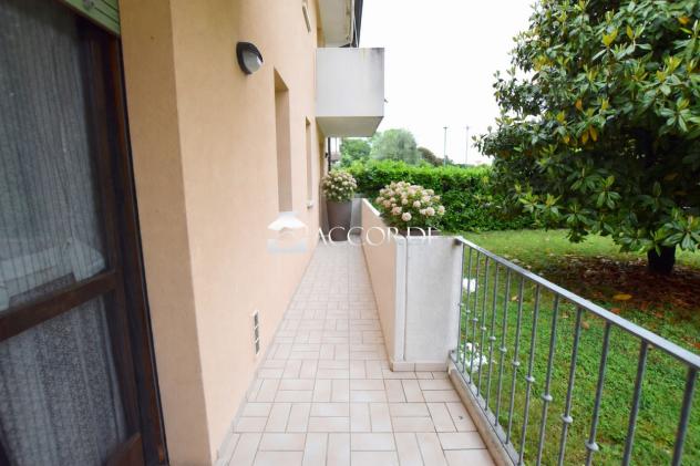 APPARTAMENTO di 3 vani e di 72 mq (PAESE) rif. PE14 - Foto 16