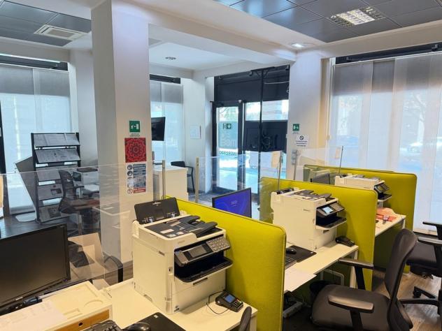 Bologna Piazza Azzarita - Affittasi ufficio - Foto 4