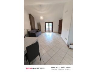 Avellino (pozzo del Sale) Appart. arredato e box