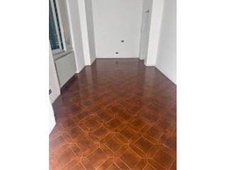 Ampio appartamento di mq. 85 semi/arredato