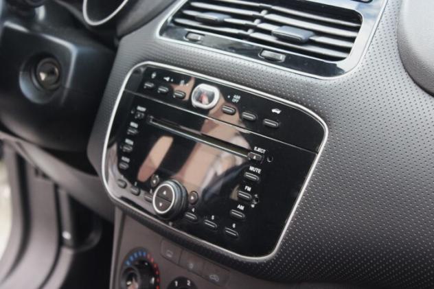 Fiat Punto Evo SPORT 1.3 Mjt 75 CV DPF 3 porte S&S FRIZIONE NUOVA CERCHI LEGA BRUNITI - Foto 2