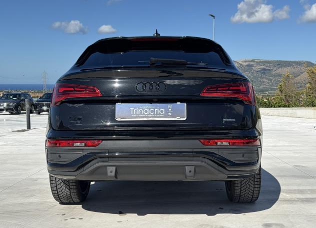 Audi Q5 SPB S Line Plus 2.0 TDI 204CV S-Tronic quattro 40 - Foto 5