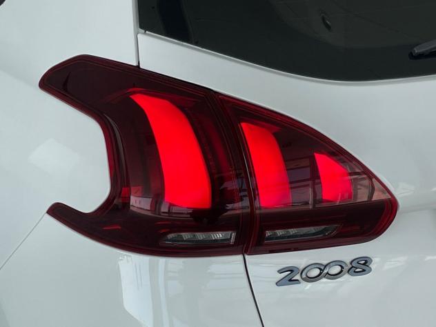 Peugeot 2008 1.6 BLUEHDI - 100CV | ACTIVE - 2018 - Foto 9