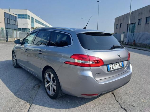 Peugeot 308 BlueHDi 130 S&S EAT8 SW Allure - Foto 5