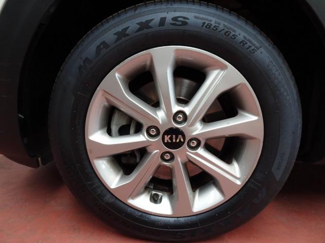 Kia Stonic 1.6 CRDi 110 CV Style - Foto 6