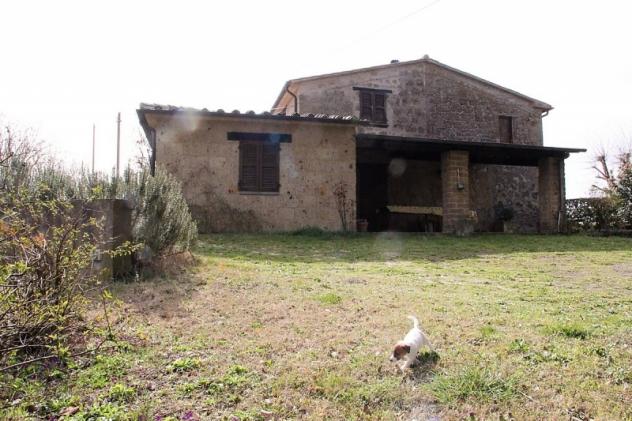 Orvieto (Torre San Severo) - Vendesi porzione di Casale con annesso recuperabile e terreno