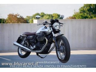 MOTO GUZZI V7 III 50° ANNIVERSARIO N.689 / 1000 rif. 23617261