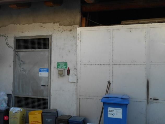 IMMOBILE COMMERCIALE di 3 vani e di 180 mq (CIGLIANO) rif. 035 - Foto 10