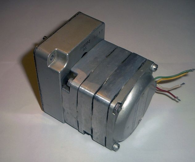 Motore elettrico, sincrono, da 75 RPM - Foto 2