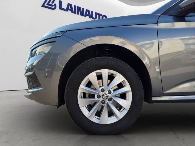 Škoda Kamiq 1.0 TSI 110cv DSG Ambition - Foto 9