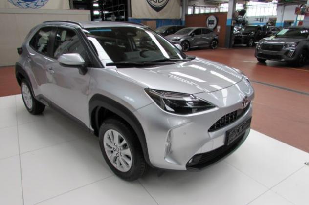 TOYOTA Yaris Cross 1.5 Hybrid 5p. E-CVT Active rif. 23983982 - Foto 3