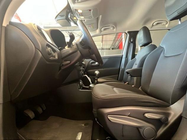 Jeep Renegade 2.0 MJet 140cv Longitude 4WD - Foto 6